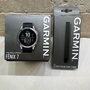 Garmin Fenix 7 with green Nylon Strap